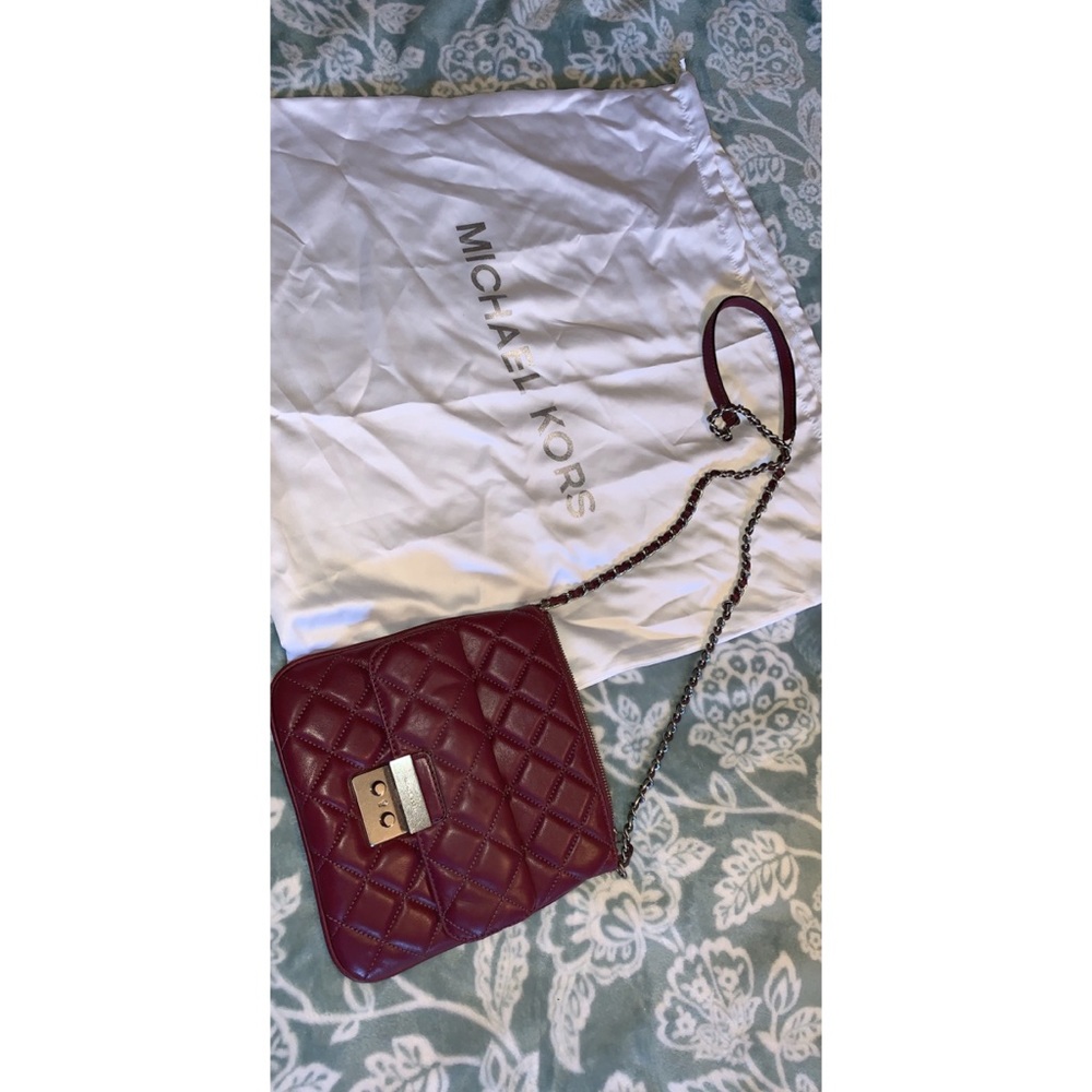 Michael Kors purse